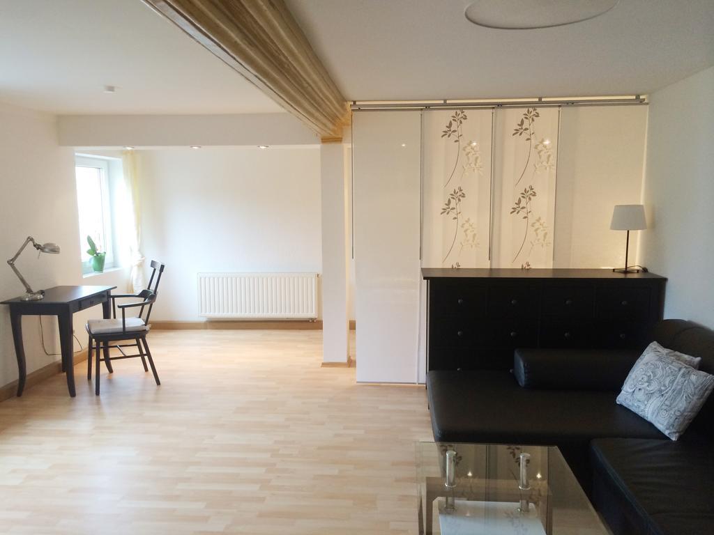 3 Seiten Ferienwohnung イェーナ 部屋 写真